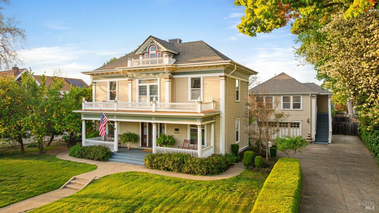 306 Buck Avenue, Vacaville, CA 95688 Main Photo
