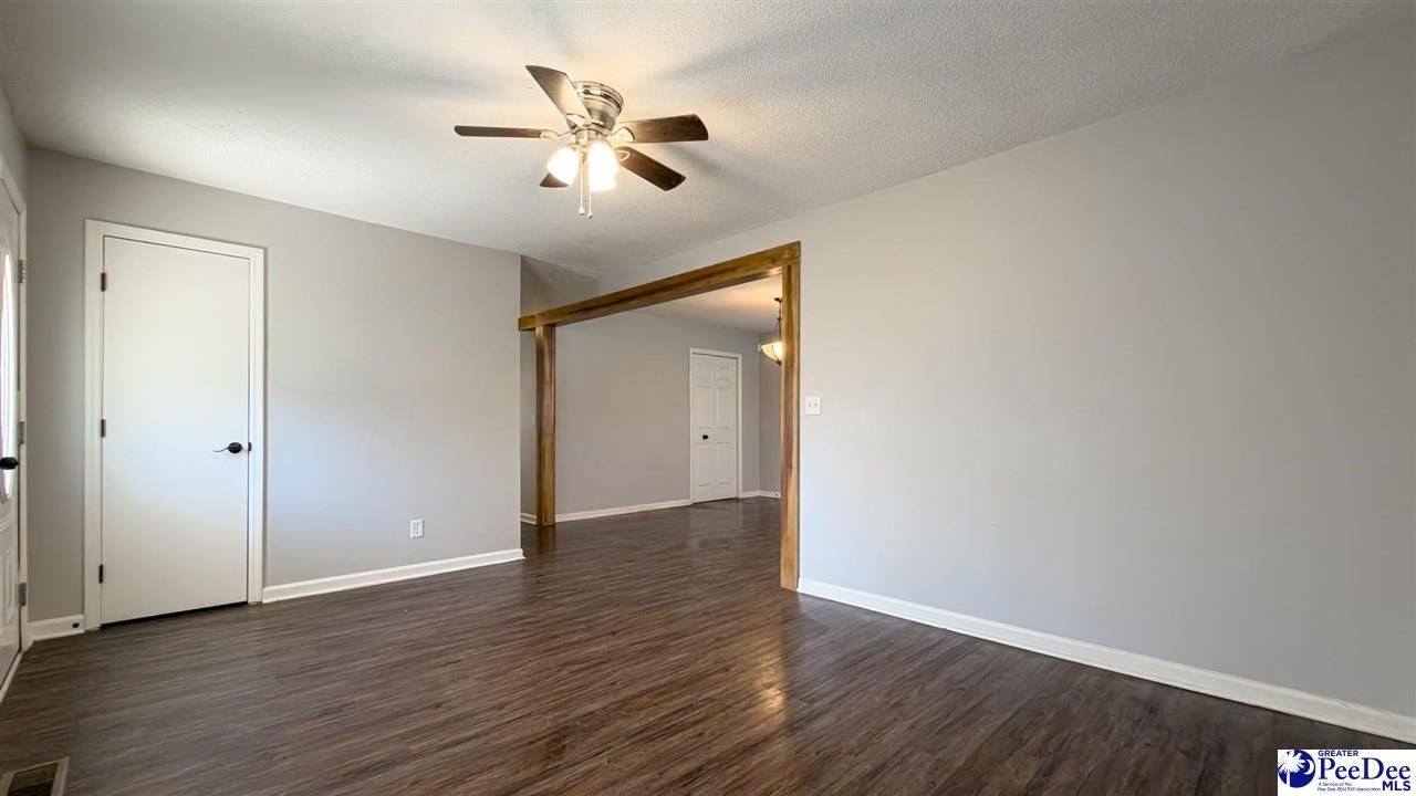 3007 Edenwood Drive Photo 8