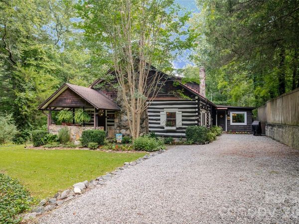 2506 Anders Drive , Hendersonville, NC 28791