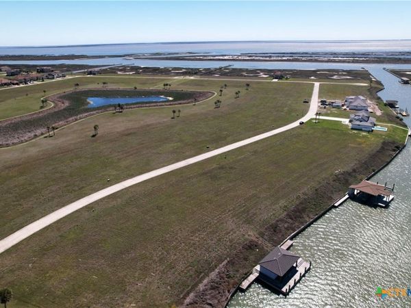 396 Arbor Vista , Port O'Connor, TX 77982