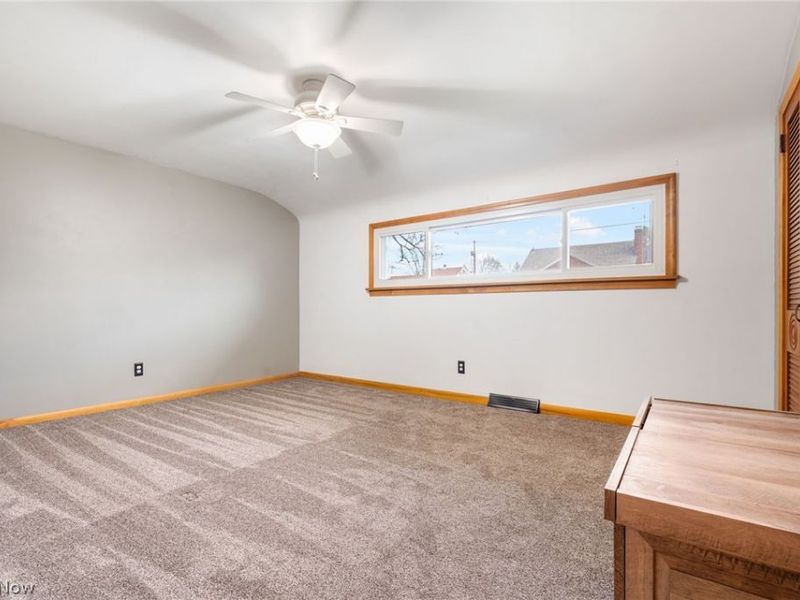 304 South Street, Louisville, OH 44641 Photo 15