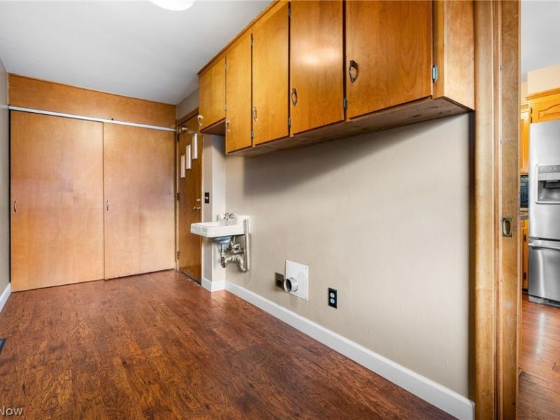 304 South Street, Louisville, OH 44641 Photo 20