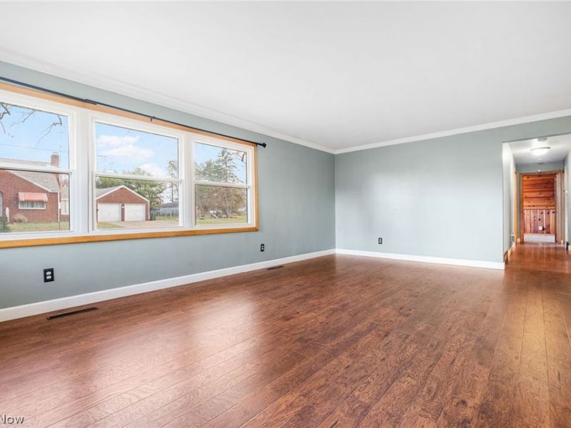 304 South Street, Louisville, OH 44641 Photo 6