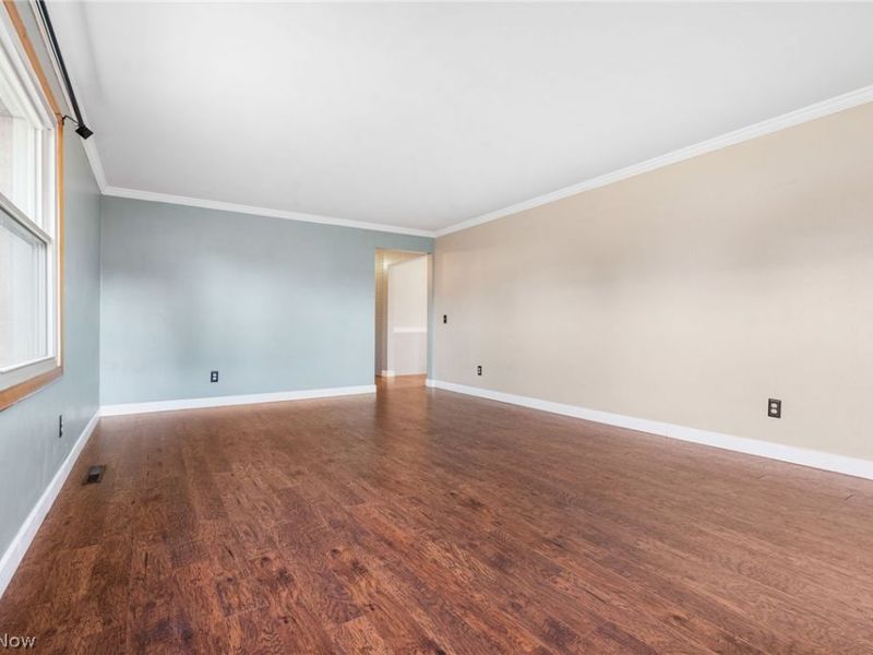 304 South Street, Louisville, OH 44641 Photo 7