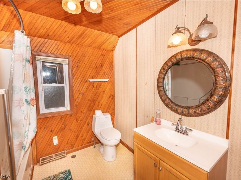 2758 Oak Street, Willoughby Hills, OH 44094 Photo 22