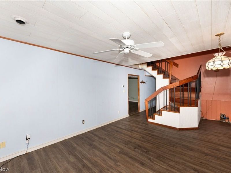 2758 Oak Street, Willoughby Hills, OH 44094 Photo 3