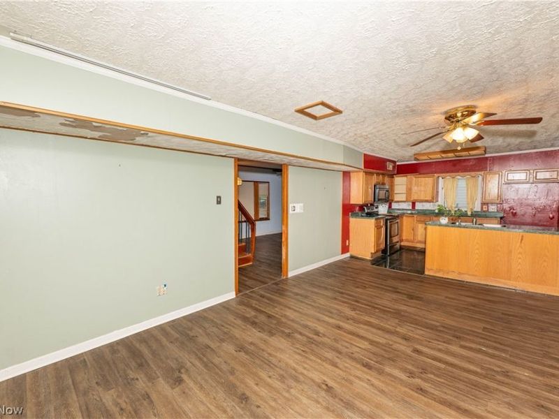 2758 Oak Street, Willoughby Hills, OH 44094 Photo 6