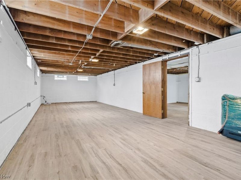 10701 Barrington Boulevard, Parma Heights, OH 44130 Photo 17