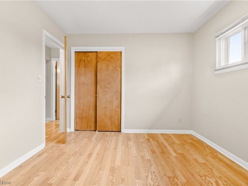 10701 Barrington Boulevard, Parma Heights, OH 44130 Photo 9