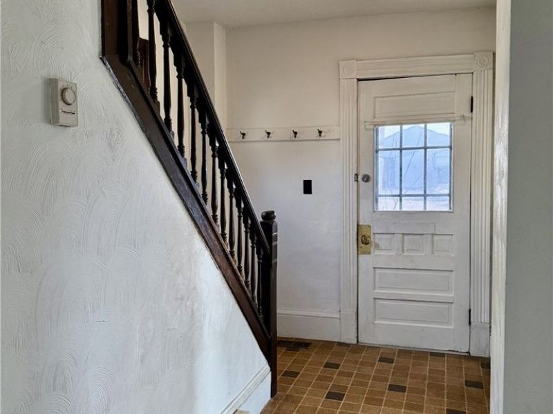 320 Water Street, Chardon, OH 44024 Photo 2