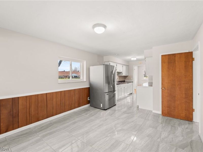 25555 Country Club Boulevard, North Olmsted, OH 44070 Photo 17