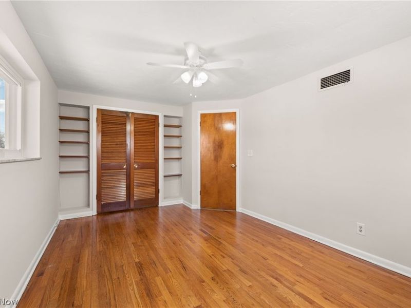 25555 Country Club Boulevard, North Olmsted, OH 44070 Photo 27