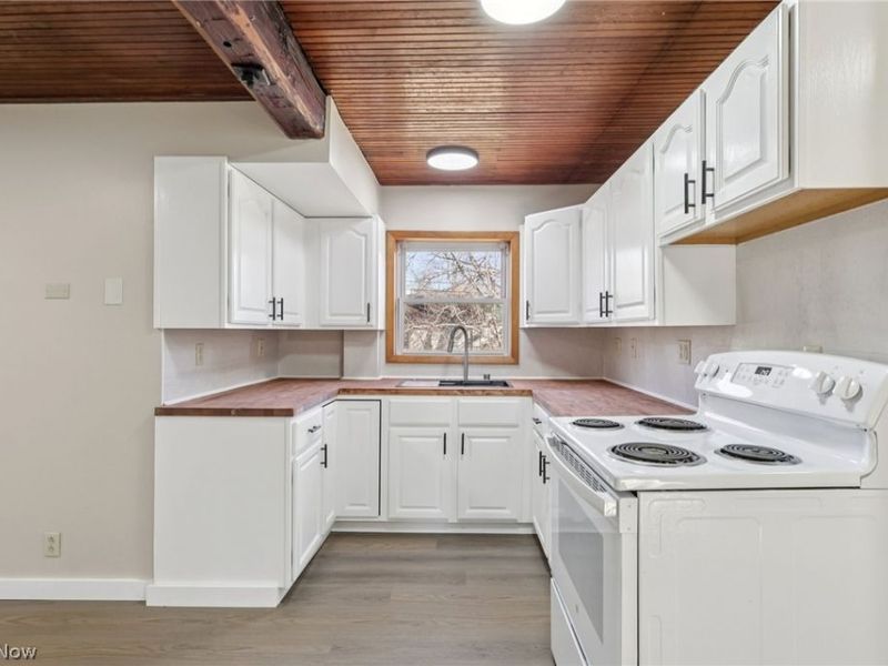 4200 Hattrick Road, Rootstown, OH 44272 Photo 13