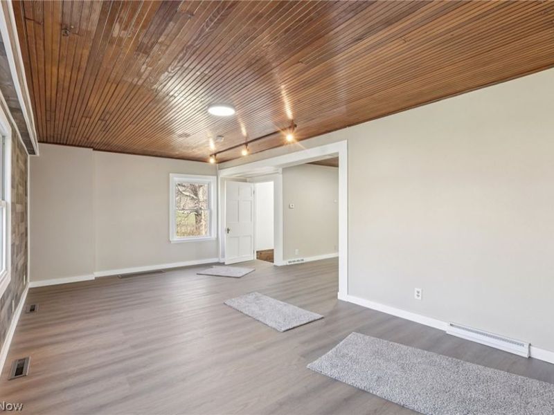 4200 Hattrick Road, Rootstown, OH 44272 Photo 5