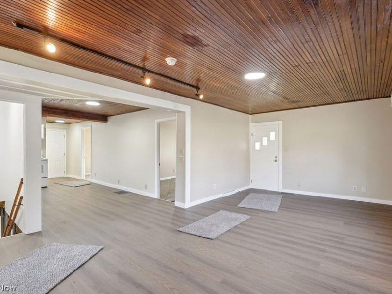 4200 Hattrick Road, Rootstown, OH 44272 Photo 6