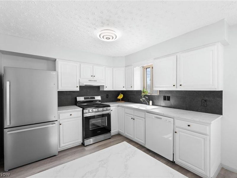 22504 Felch Street, Warrensville Heights, OH 44128 Photo 11