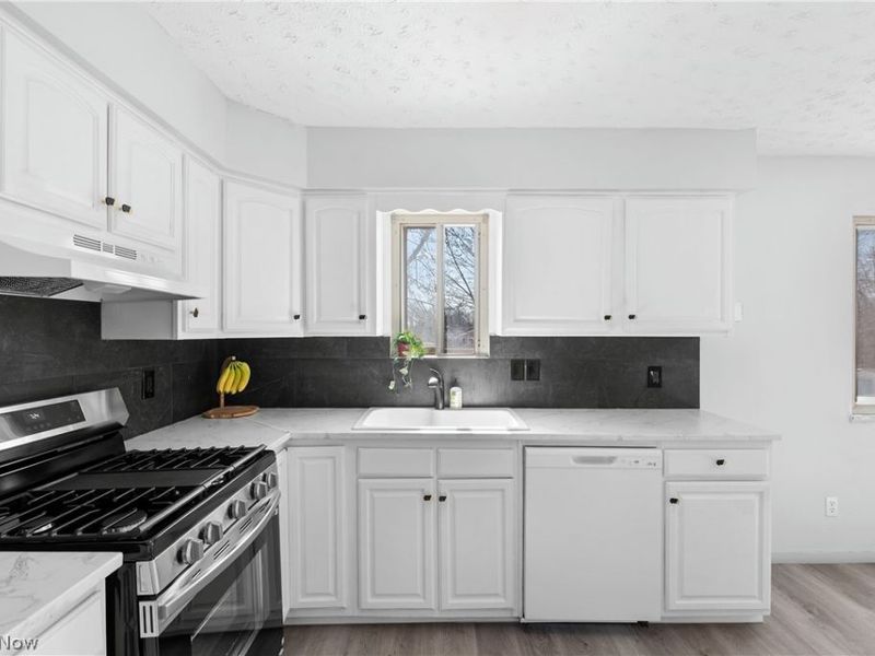 22504 Felch Street, Warrensville Heights, OH 44128 Photo 12