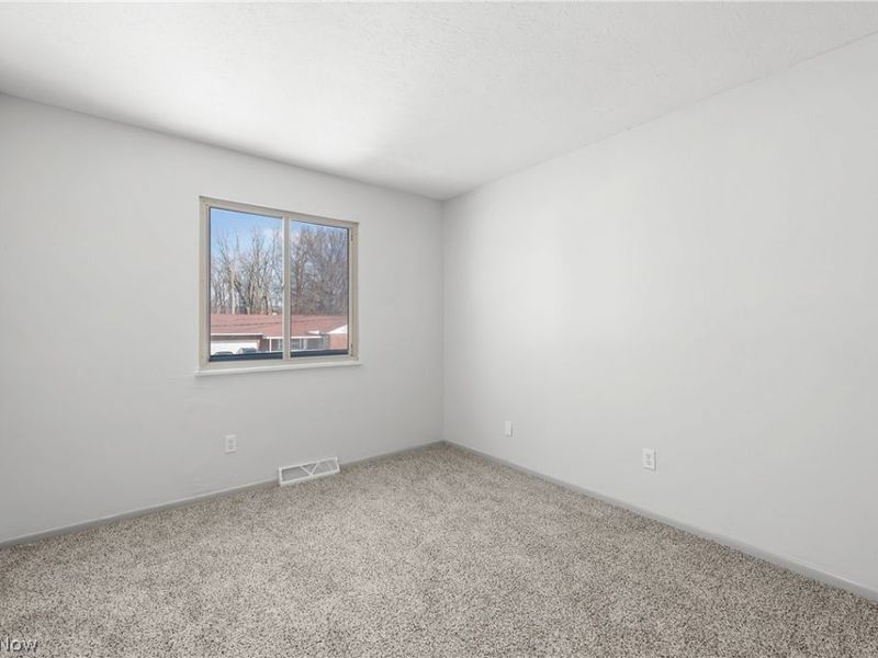 22504 Felch Street, Warrensville Heights, OH 44128 Photo 18