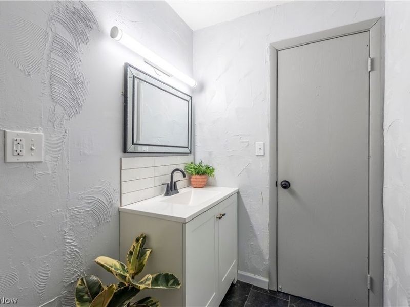 22504 Felch Street, Warrensville Heights, OH 44128 Photo 24