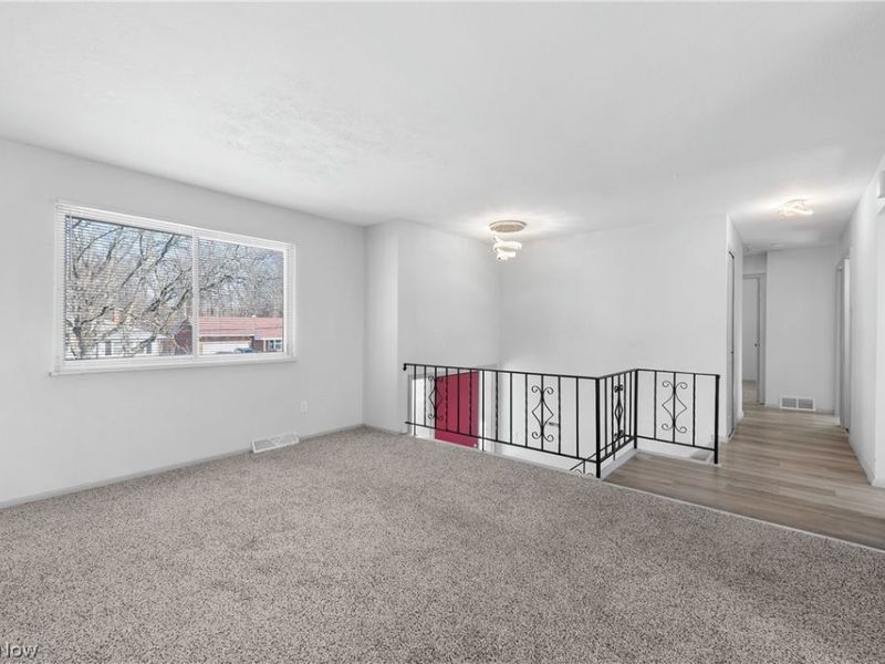 22504 Felch Street, Warrensville Heights, OH 44128 Photo 4