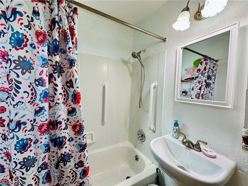 5948 Dunham Road, Maple Heights, OH 44137 Photo 14