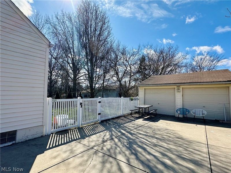 5948 Dunham Road, Maple Heights, OH 44137 Photo 25