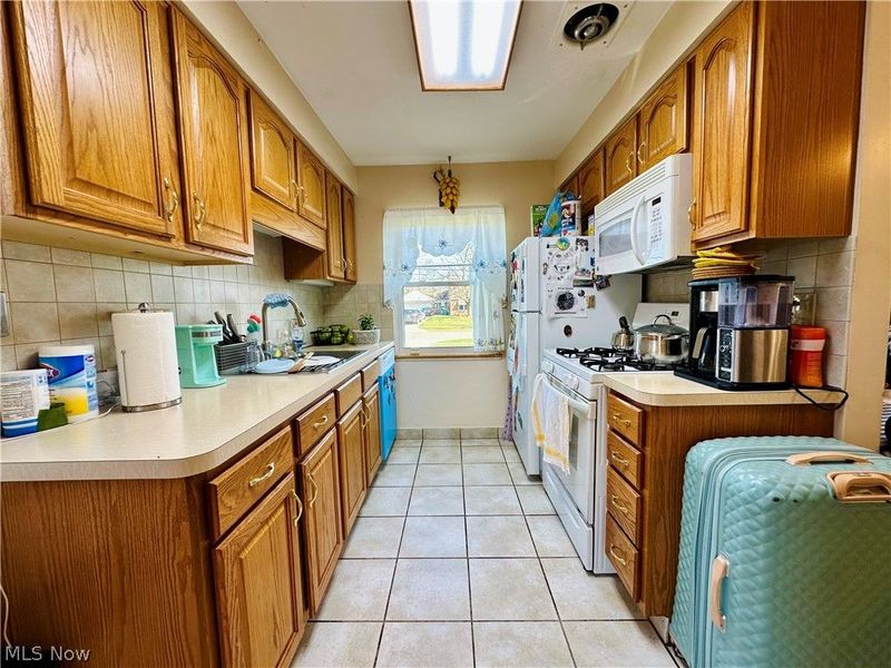 5948 Dunham Road, Maple Heights, OH 44137 Photo 7