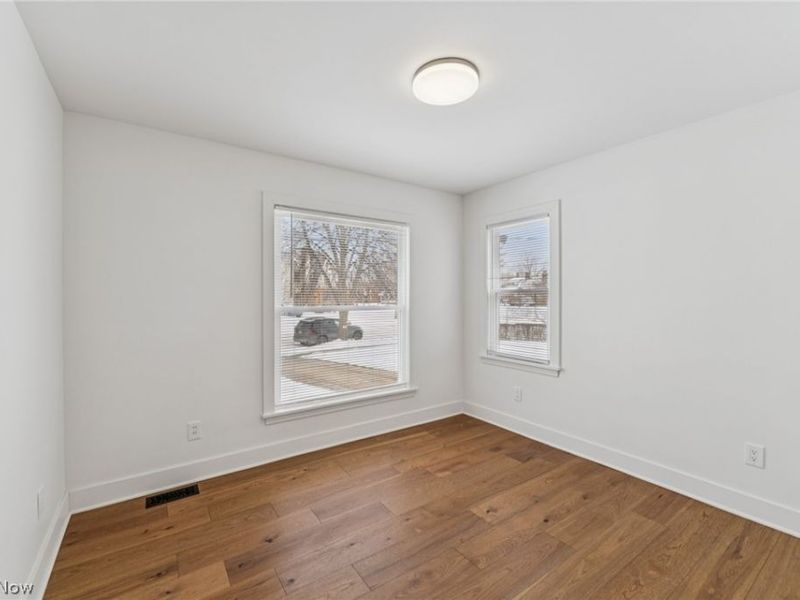 16305 Marquis Avenue, Cleveland, OH 44111 Photo 20