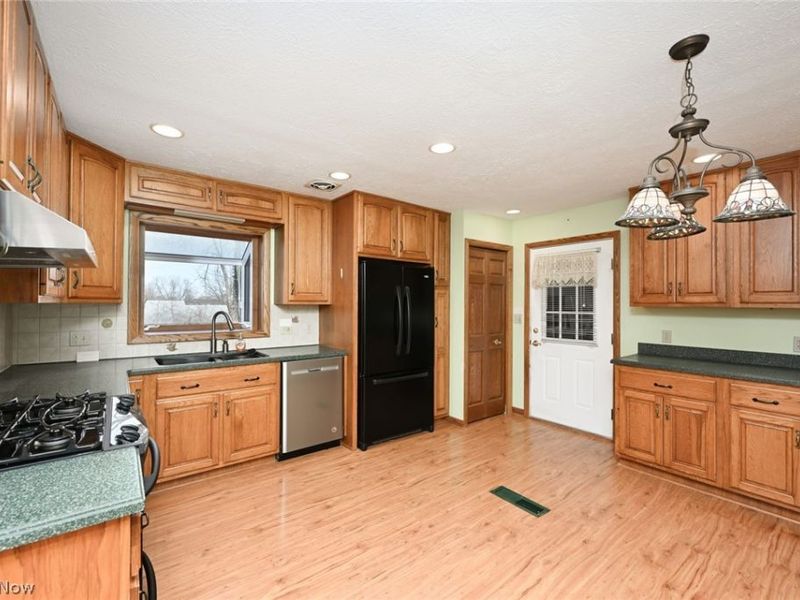 353 Longview Road, Medina, OH 44256 Photo 9