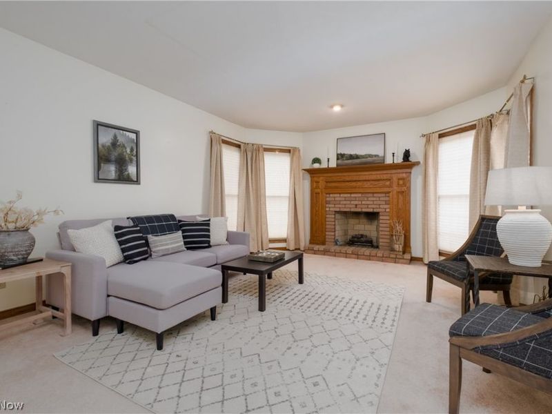 9364 Pheasant Valley Avenue NW, North Canton, OH 44720 Photo 12