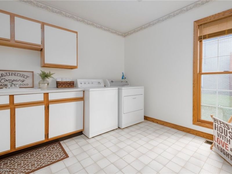 9364 Pheasant Valley Avenue NW, North Canton, OH 44720 Photo 23