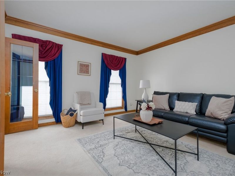 9364 Pheasant Valley Avenue NW, North Canton, OH 44720 Photo 7