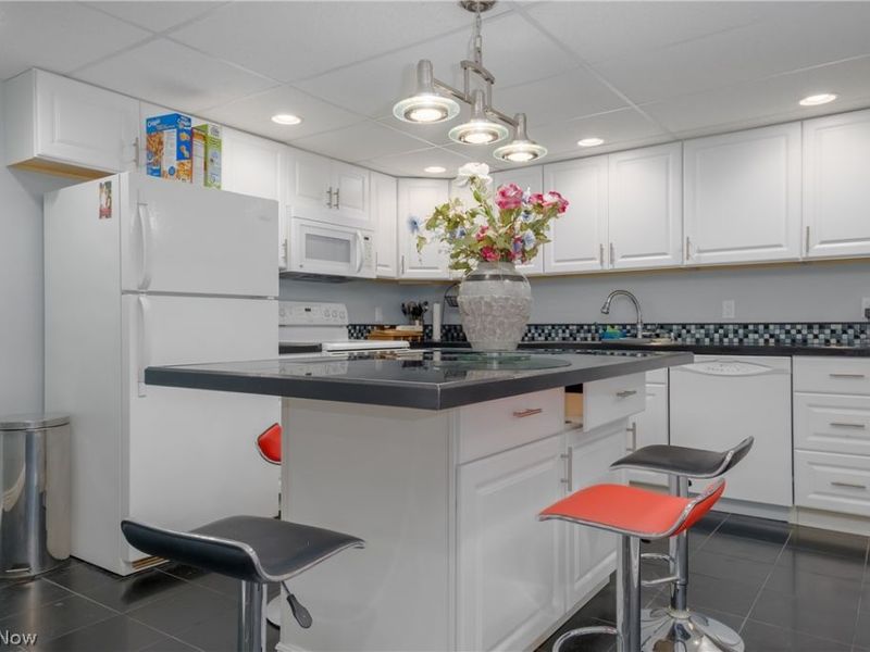 4883 Earlscourt Circle NW, Canton, OH 44718 Photo 34