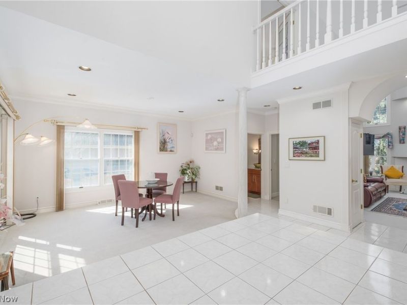 4883 Earlscourt Circle NW, Canton, OH 44718 Photo 7