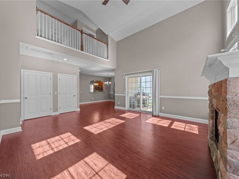 304 Cobblestone Drive, Mayfield Heights, OH 44143 Photo 27