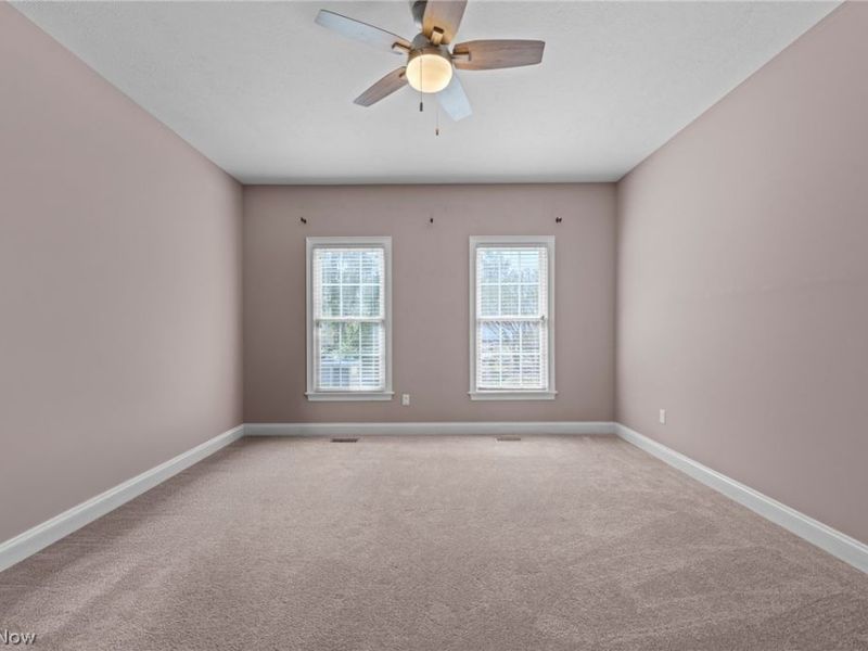 304 Cobblestone Drive, Mayfield Heights, OH 44143 Photo 29