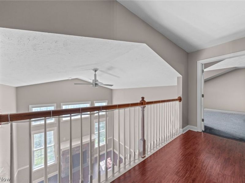 304 Cobblestone Drive, Mayfield Heights, OH 44143 Photo 36