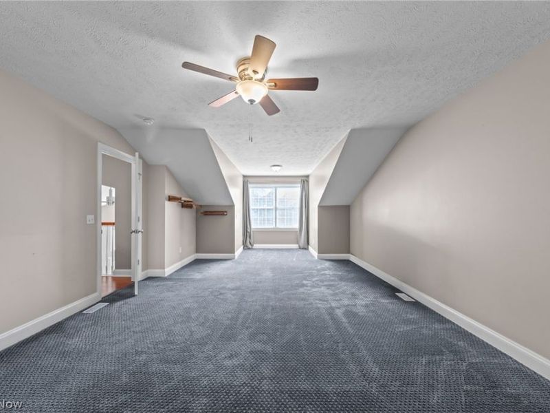 304 Cobblestone Drive, Mayfield Heights, OH 44143 Photo 39