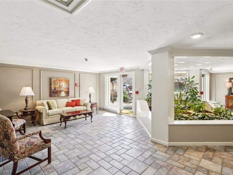 800 Brick Mill Run, Unit 109, Westlake, OH 44145 Photo 11