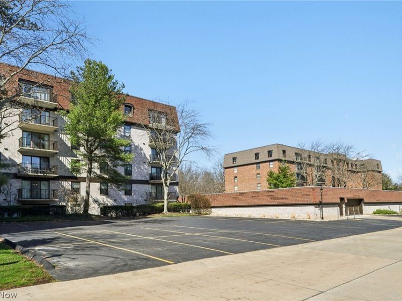800 Brick Mill Run, Unit 109, Westlake, OH 44145 Photo 7