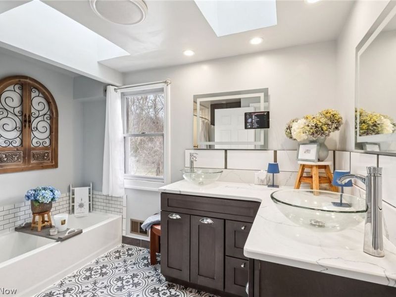 2933 Dover Center Road, Westlake, OH 44145 Photo 17