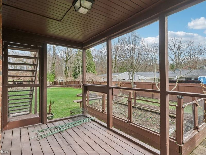 2933 Dover Center Road, Westlake, OH 44145 Photo 4