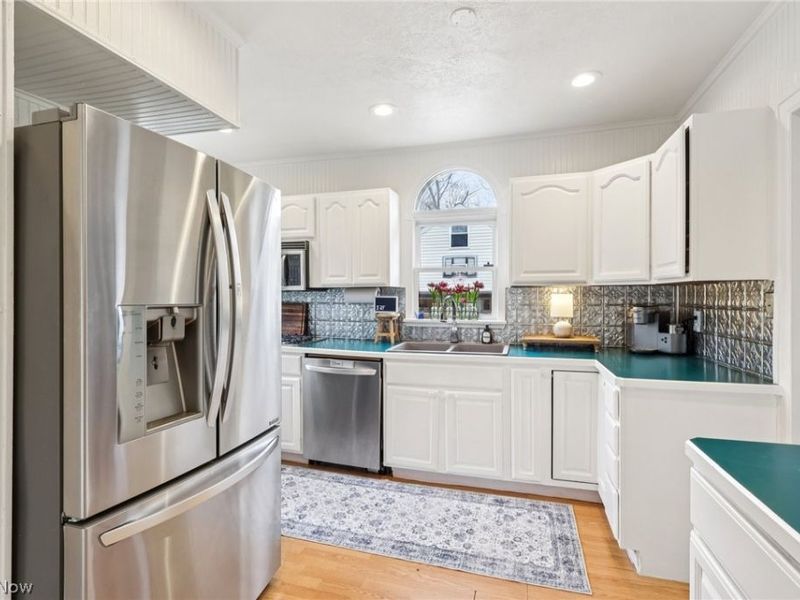 2933 Dover Center Road, Westlake, OH 44145 Photo 7