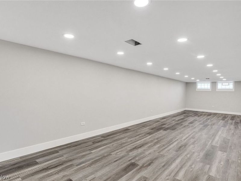 38396 Poplar Drive, Willoughby, OH 44094 Photo 15