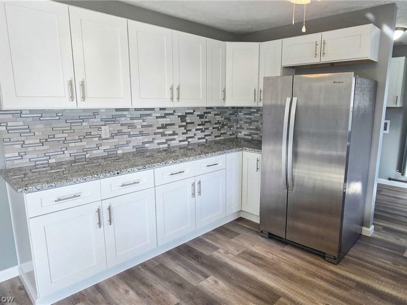 7496 Southland Drive, Mentor on the Lake, OH 44060 Photo 8