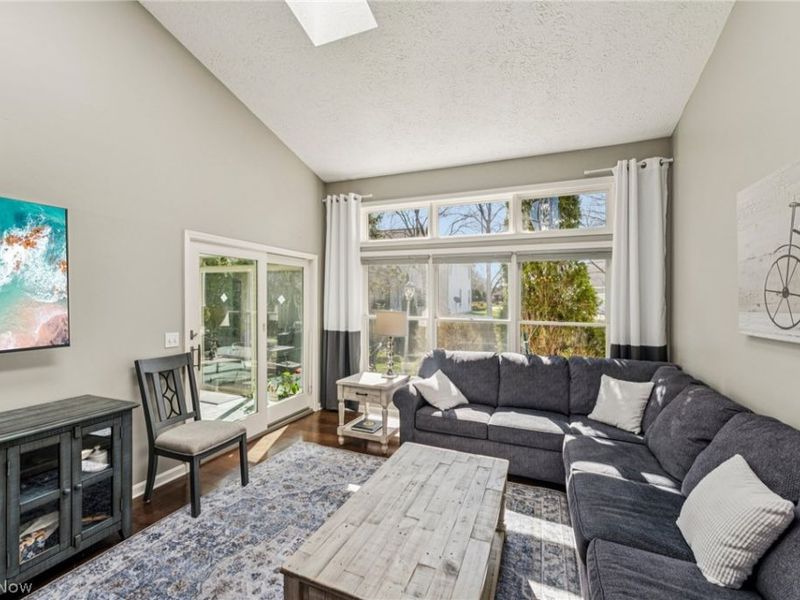 401 Bounty Way, Unit 199, Avon Lake, OH 44012 Photo 2