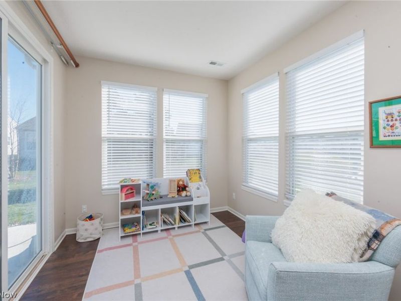 9469 Grist Mill Drive, North Ridgeville, OH 44039 Photo 18