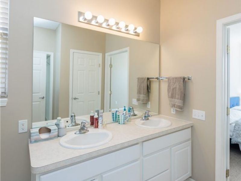 9469 Grist Mill Drive, North Ridgeville, OH 44039 Photo 23