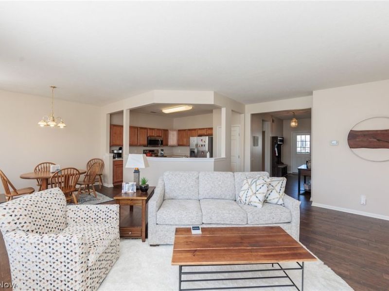 9469 Grist Mill Drive, North Ridgeville, OH 44039 Photo 8