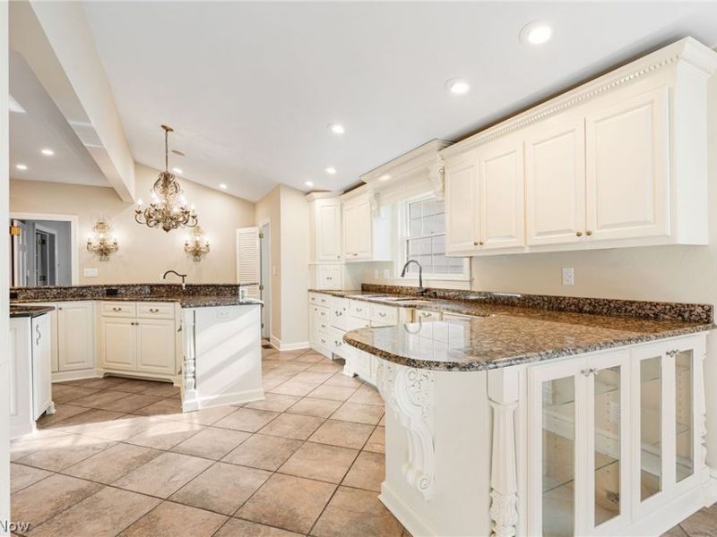 2850 Westmoreland Avenue NW, Canton, OH 44718 Photo 9